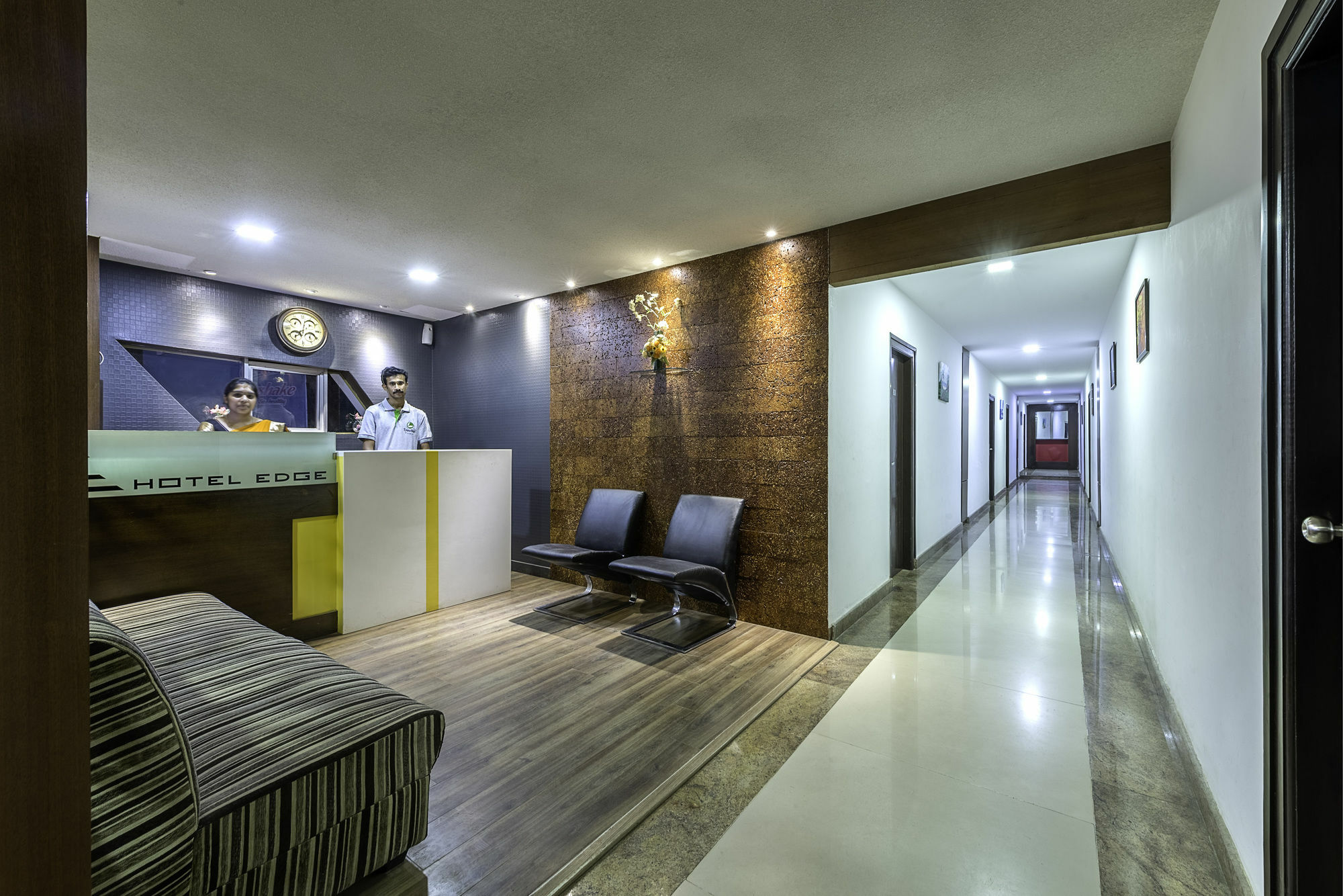 Treebo Trend Edge St Marks Road Бангалор Екстериор снимка